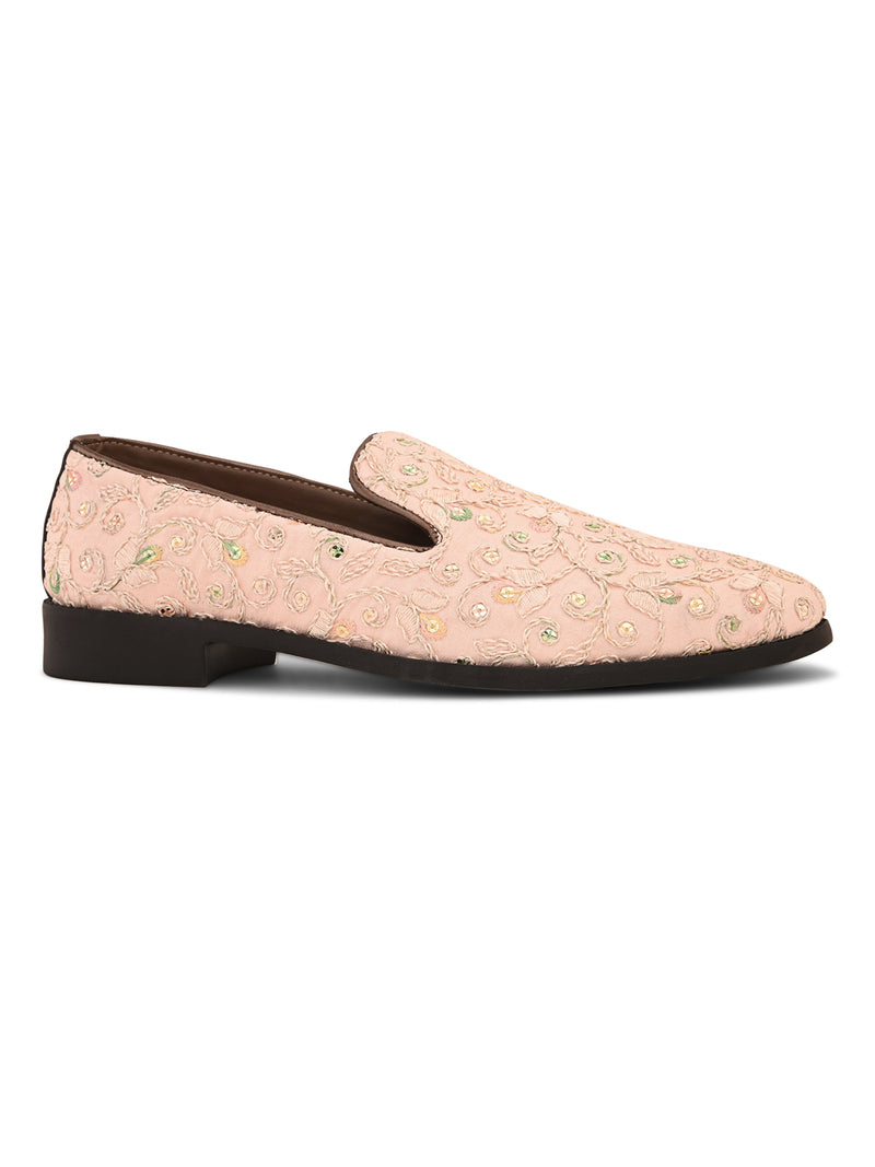 Blush Loom Mojaris