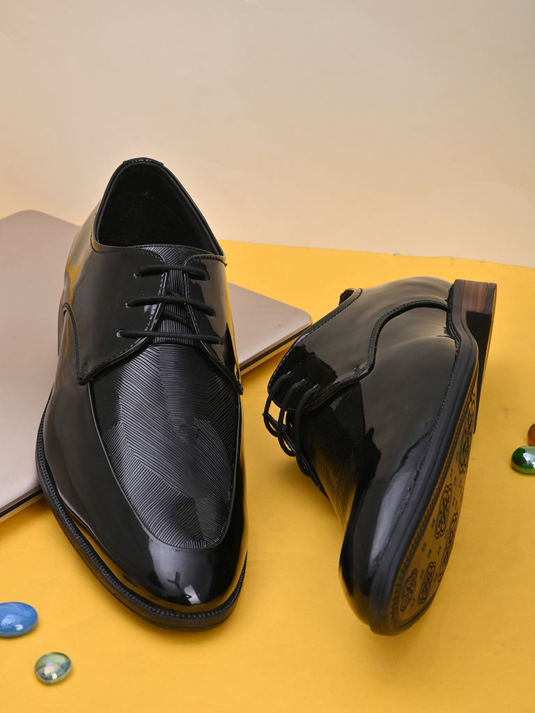 Buy Lure Black Patent Derby Shoes Online – Sanfrissco