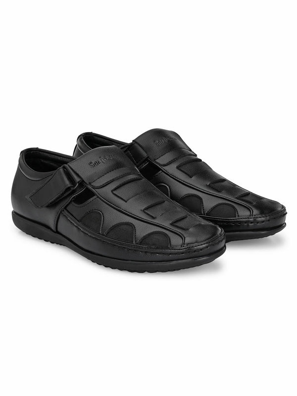 Ittar Black Sandals