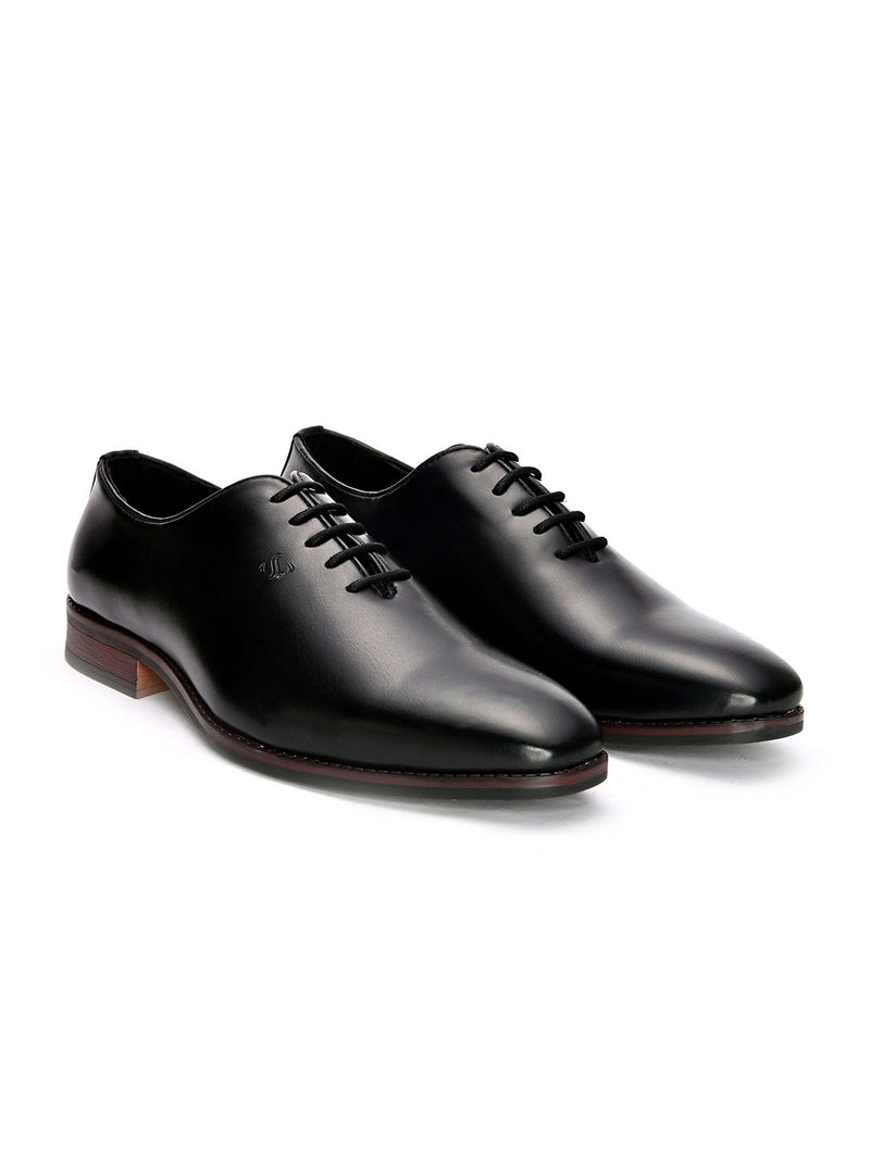 Clan Black Derby Shoes