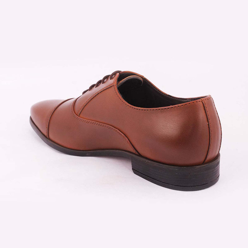 Tan Oxford Lace-ups
