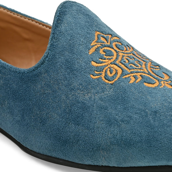 Grace Embroidered Blue Juttis