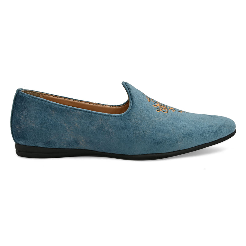 Grace Embroidered Blue Juttis