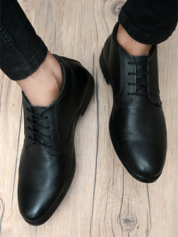 Ditas Black Mid-Ankle Boots