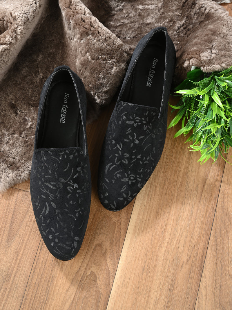 Baoli Black Slip-Ons