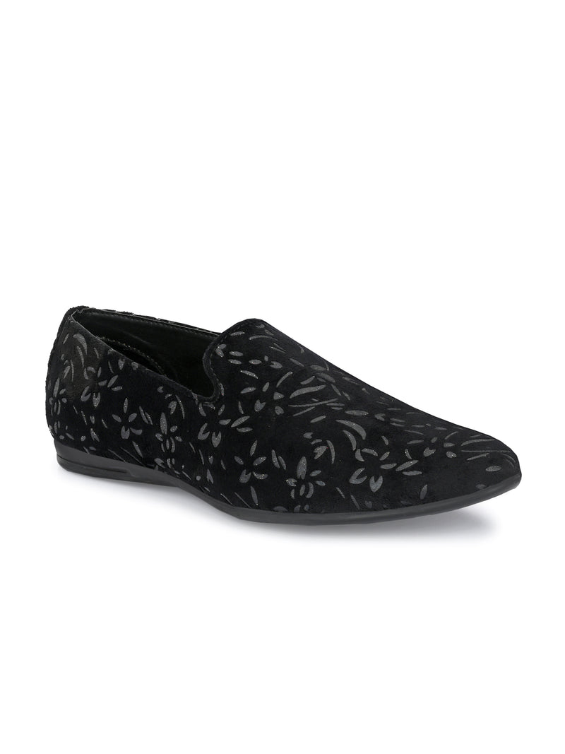 Baoli Black Slip-Ons